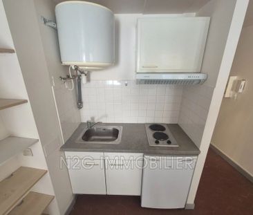 Location Appartement 1 pièce 16m² GRASSE 06130 - Photo 2