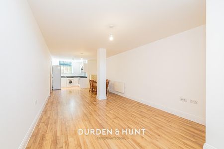 Whitewell Road, Colchester - Photo 4