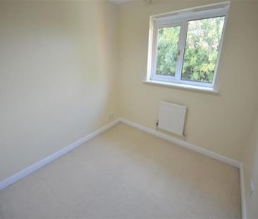 Kerscott Road, Manchester - Photo 2