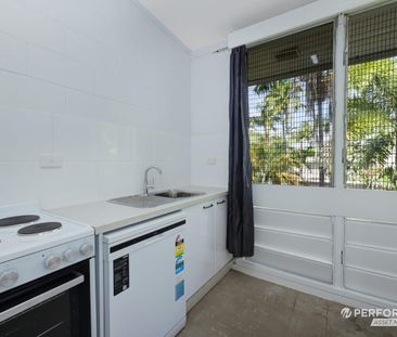 Effortless Living with Beachside Bliss - Photo 1