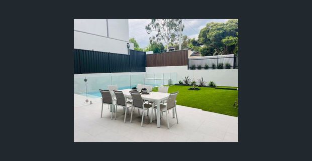 Resort-Style Balwyn Living with Pool – Spacious 5-Bed, 5-Bath Home - Photo 1