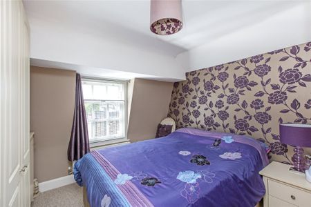 Bowyer House, 14 Slievemore Close, SW4 - Photo 3