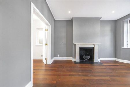 4 bedroom detached house to rent - Photo 3