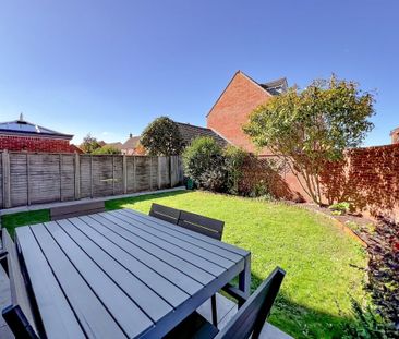 4 bedroom detached house to rent - Photo 1