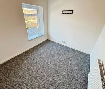 Brynhyfryd Terrace, FERNDALE - Photo 2