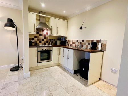 Studio to rent - Photo 5