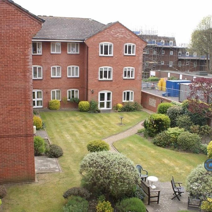 1 bedroom flat to rent - Photo 1