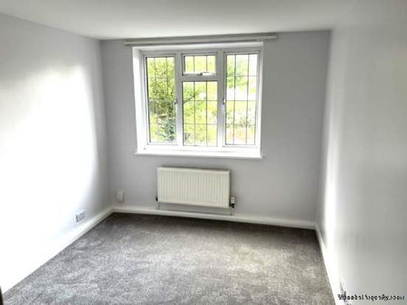 2 bedroom property to rent in Worthing - Photo 5