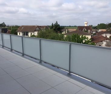 Location Appartement 4 pièces 90m² - Photo 4