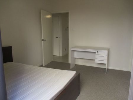 4/11 Redcliffe Street, East Cannington - Photo 2