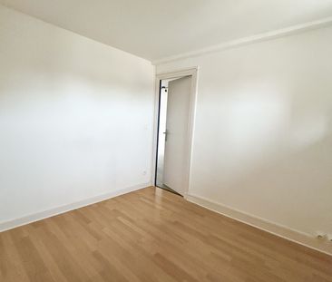 Location Appartement 2 pièces 41m² LE COTEAU 42120 - Photo 5