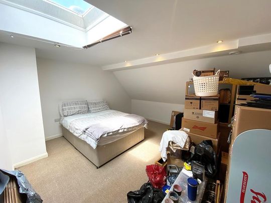 3 bedroom apartment to rent - Photo 1