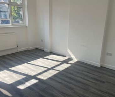 Woodmansterne Road SW16 - Photo 6