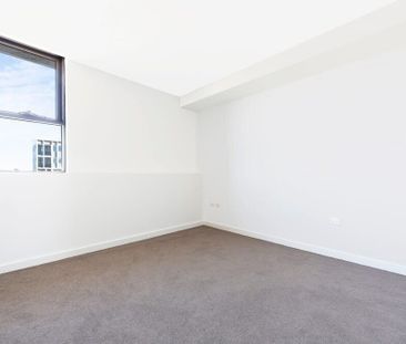 Alexandria - Photo 3