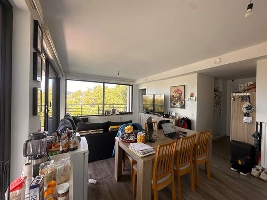Appartement te huur - foto 1