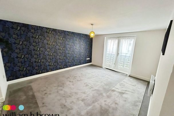 Duke Street - Photo 1