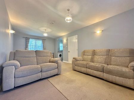 Bellingham Court ,Wanderer Drive, Barking IG11, Property for rent - Photo 2