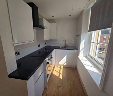 1 bedroom maisonette to rent - Photo 2