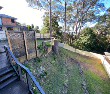 Spacious Home - Photo 3