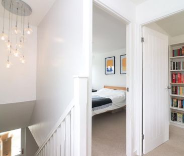 2 bedroom semi-detached house to rent - Photo 6