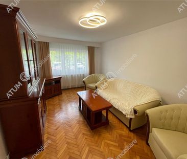 De inchiriat apartament cu 3 camere decomandate in zona Vasile Aaro... - Photo 2