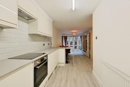 1 bedroom flat to rent - Photo 3