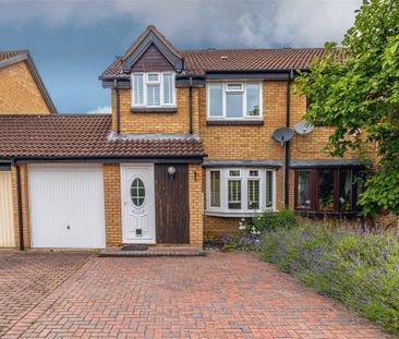 3 bedroom semi-detached house to rent - Photo 6