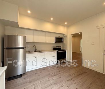 $1,795 / 2 br / 1 ba / 26 Cayuga st unit A - Photo 6