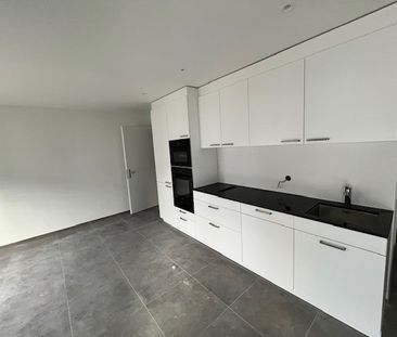 Rent a 2 ½ rooms apartment in Endingen - Photo 3