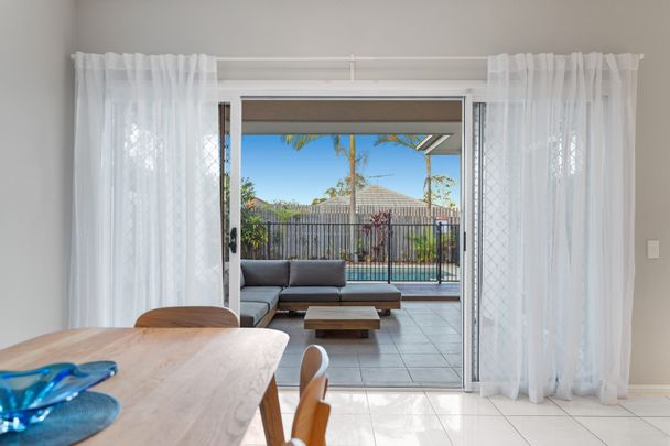 20 Langer Circuit, North Lakes QLD 4509 - House For Rent | Domain - Photo 1