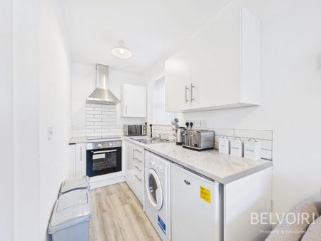 1 bedroom flat to rent - Photo 5