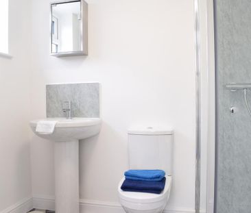 2 bedroom flat to rent - Photo 6