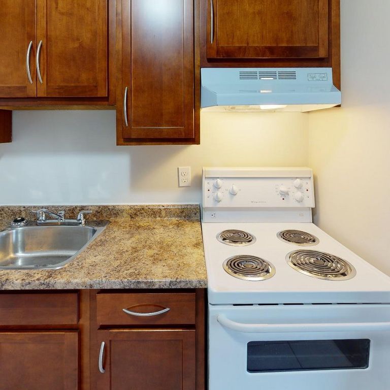 One Bedroom Apartment - Photo 1