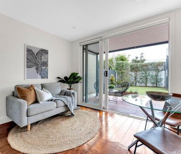 20 Henty Street, Brunswick VIC 3056 - House For Rent | Domain - Photo 5