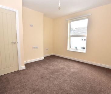 2 bedroom House To Let - Photo 5