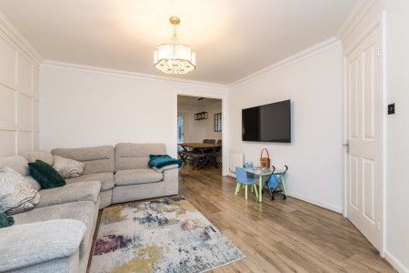 Halstead Grove, Leigh, WN7 2JN - Photo 3