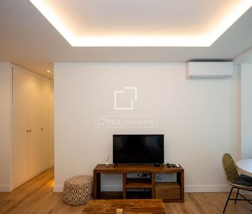 Excellent 3 Bedroom apartment for rent in Nueva España, Madrid - Photo 6