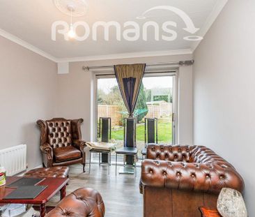 4 bedroom semi-detached house to rent - Photo 2