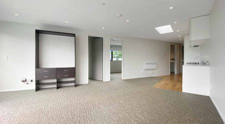 Welcome to apartment 313 in Masina Apartments - Photo 3