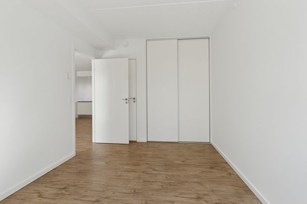 Moderne lejlighed med stor altan - Photo 1