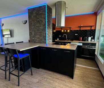 Haut d'IDRON, Dernier étage avec Terrasse Vue PYRENEES, Superbe T3 ... - Photo 1