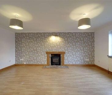 The Mallards, Lakenheath, Brandon, Suffolk, IP27 - Photo 2