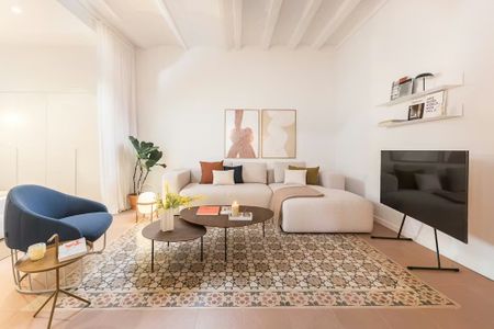 Carrer d'en Xuclà, Barcelona, Catalonia 08001 - Photo 4