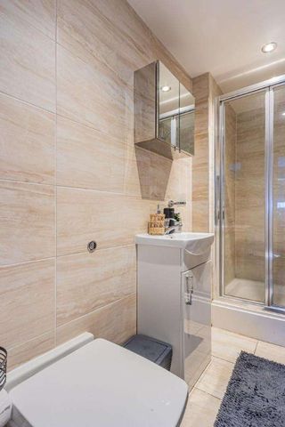 The Walk, Roath, CF24 - Photo 5