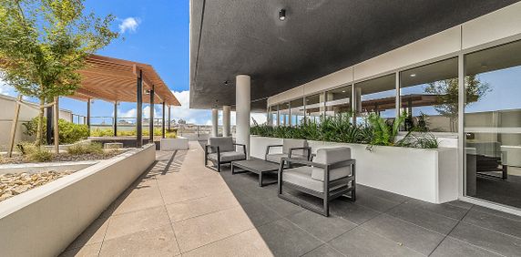 Southport Apartment Living in Greenway - Photo 2