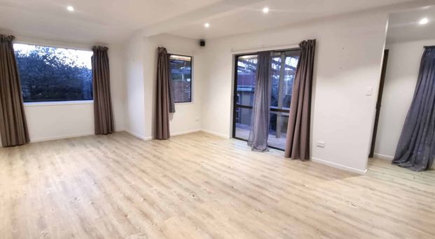 Family home in Beach Haven - Photo 1