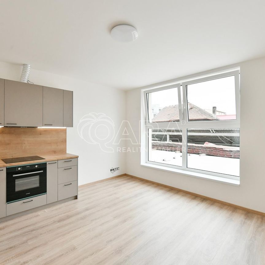 Pronájem bytu 2+kk 55 m² - Фото 1