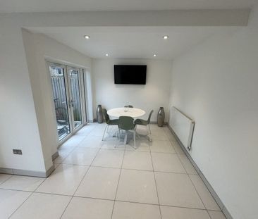 Heathcote Drive, Loughborough, LE12 - Photo 1