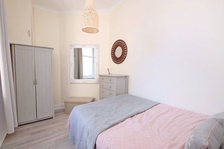 77 Union Grove, AB10 6SJ, Aberdeen - Photo 4