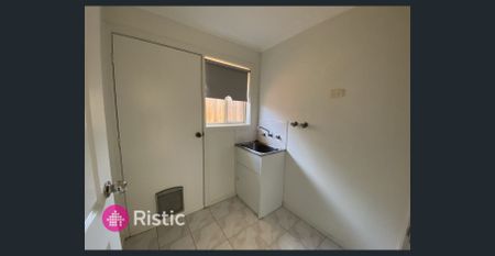 Prime location! - Photo 5